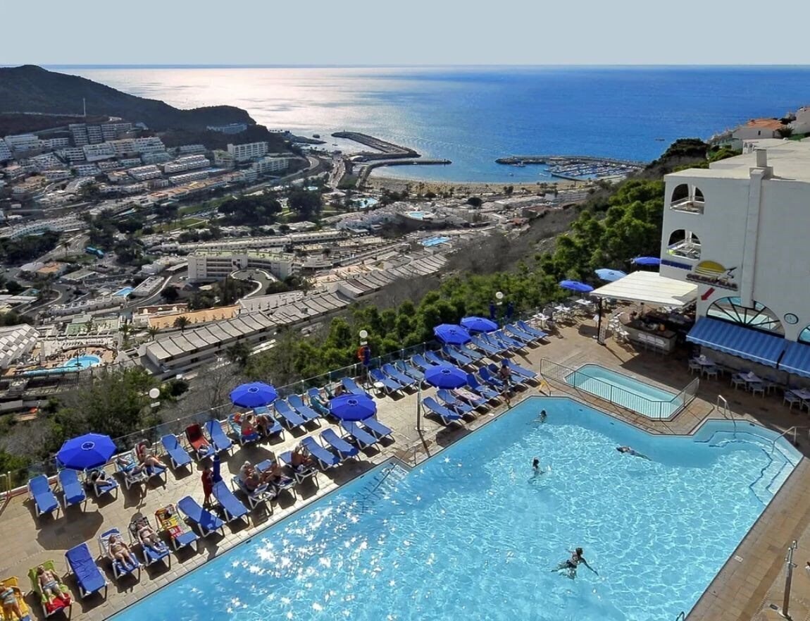 Hotel Colinamar Aptartaments 3*